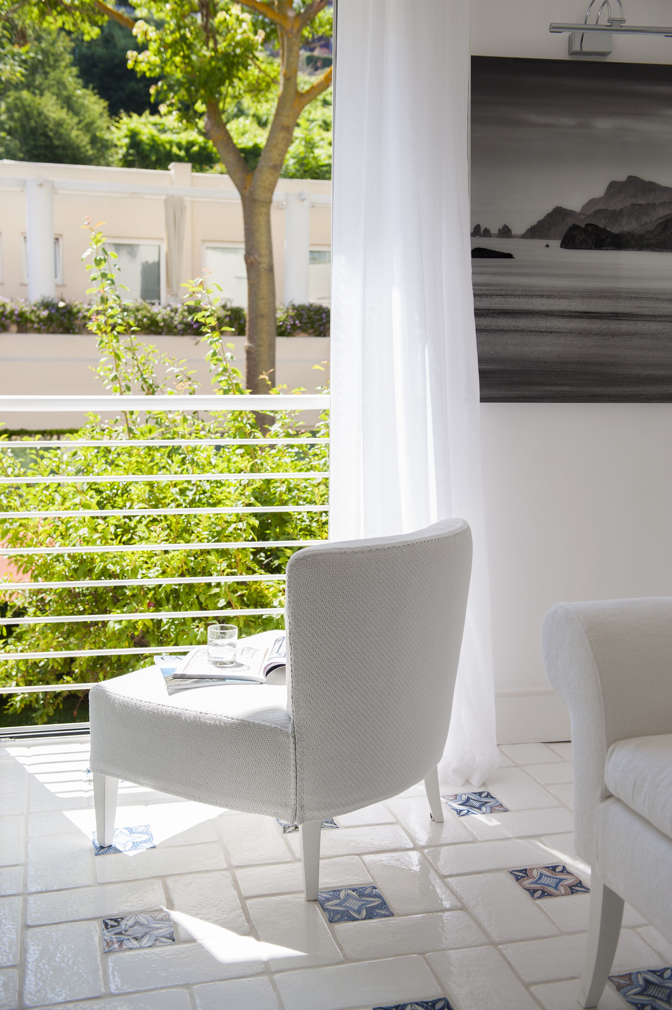 frette italian sheets, premium bedding, down duvets, minibar