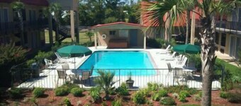 Days Inn by Wyndham Leesville