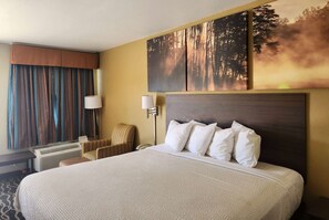 Standard Room, 1 King Bed, Smoking | Desk, iron/ironing board, free cribs/infant beds, rollaway beds - Days Inn by Wyndham Leesville (Leesville)