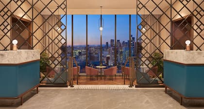 Sheraton Centre Toronto Hotel