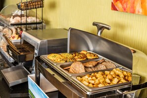 Free daily full breakfast 