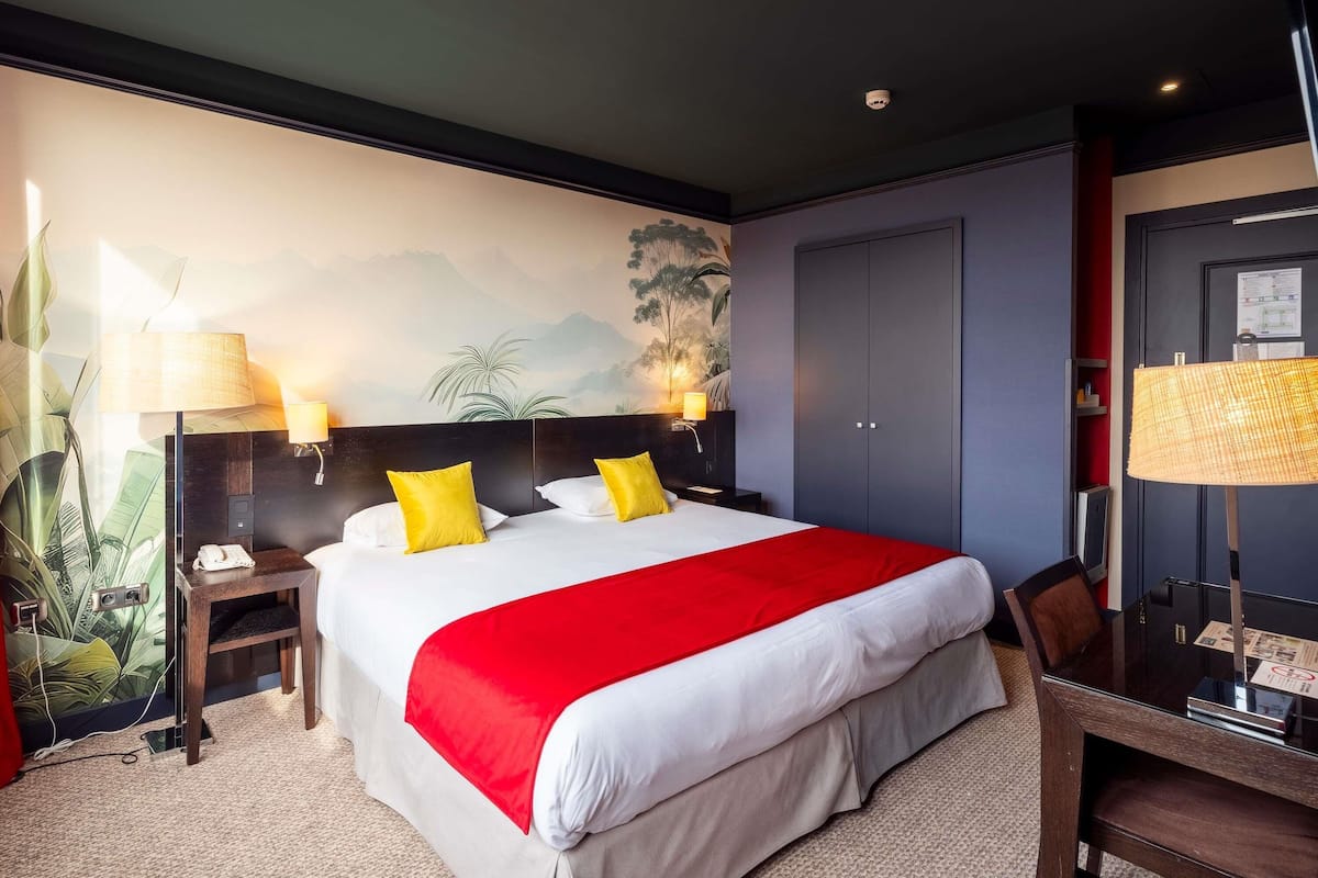 Chambre Supérieure, chambres communicantes