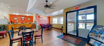 Econo Lodge