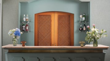 Bar (in der Unterkunft)