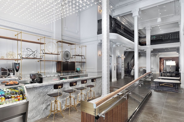 Frühstück, Mittagessen und Abendessen