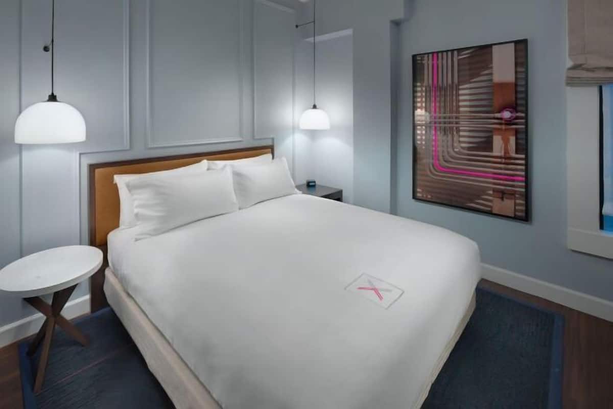 Premium bedding, pillowtop beds, in-room safe, desk