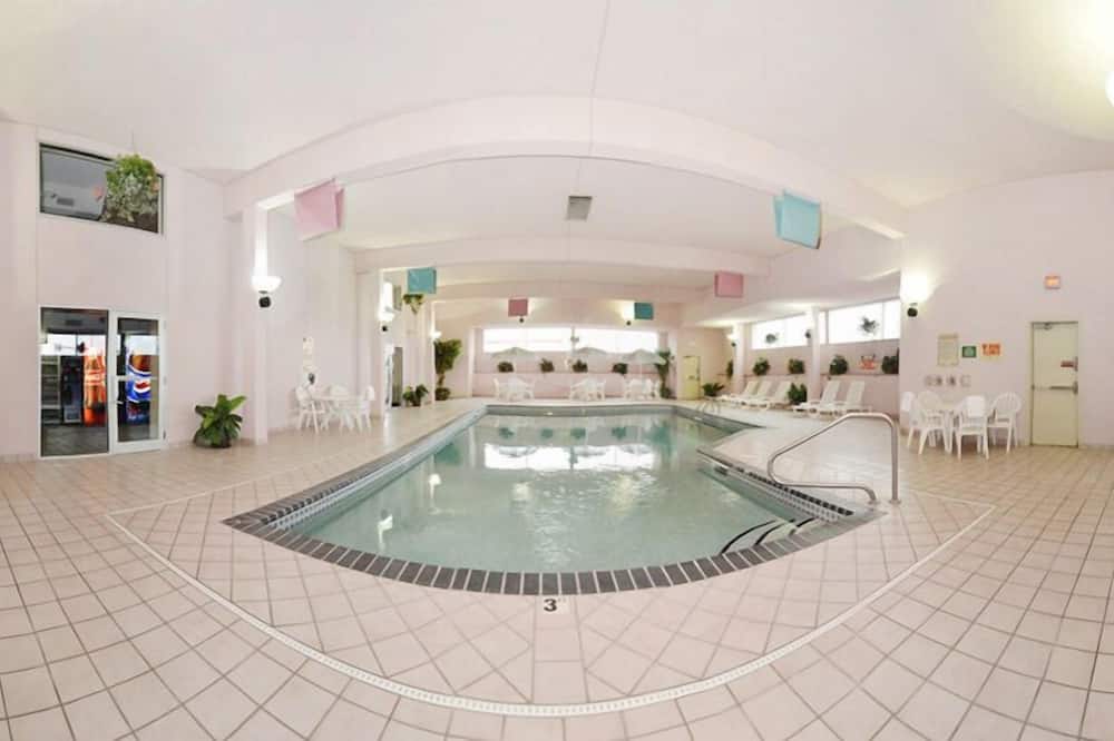 luxury hotels in Fargo