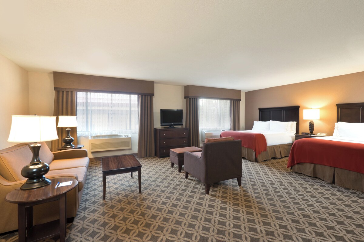 Suite, Multiple Beds | In-room safe, desk, laptop workspace, iron/ironing board