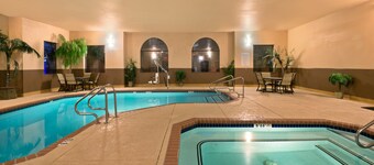 Holiday Inn Express Show Low by IHG
