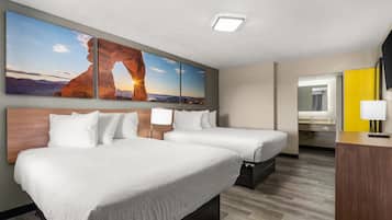 Room, 2 Queen Beds, Non Smoking