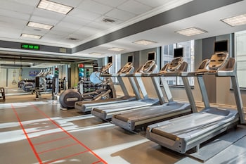 Fitness center at Omni Berkshire Place