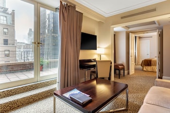 Suite, 1 King Bed, Terrace (Rockefeller) | Balcony at Omni Berkshire Place