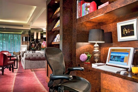 Sheraton Towers Singapore - Image 28