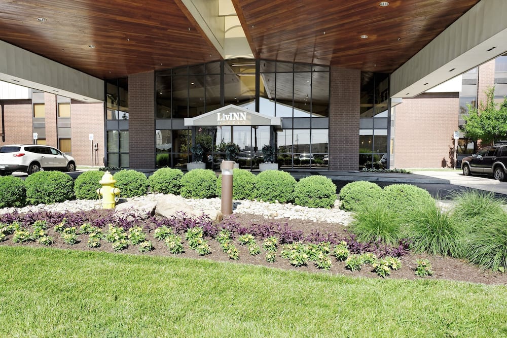 luxury hotels in Dayton