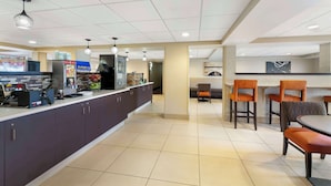 Unclassified image, 2 of 25, button - Best Western Rochester Marketplace Inn (Rochester)
