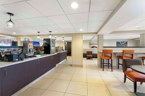 Free daily on-the-go breakfast - Best Western Rochester Marketplace Inn (Rochester)