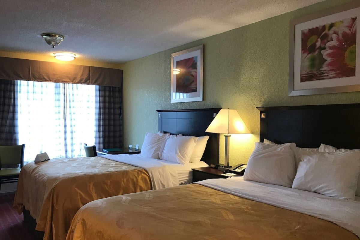In-room safe, iron/ironing board, free cots/infant beds, rollaway beds