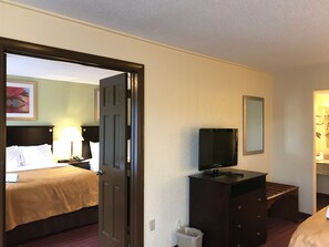 Suite, 2 Bedrooms, Non Smoking, 2 Bathrooms | In-room safe, iron/ironing board, free cribs/infant beds, rollaway beds