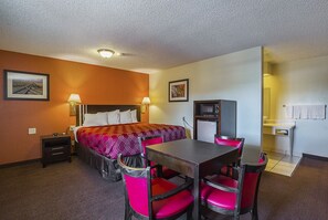 Standard Room, 1 King Bed, Non Smoking