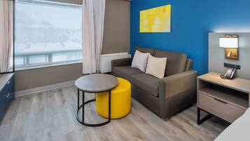 Room, 1 King Bed with Sofa bed, Non Smoking | Desk, iron/ironing board, free cribs/infant beds, free WiFi