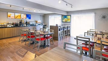 Free daily buffet breakfast