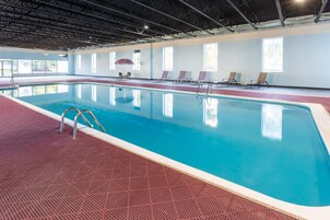 Una piscina techada