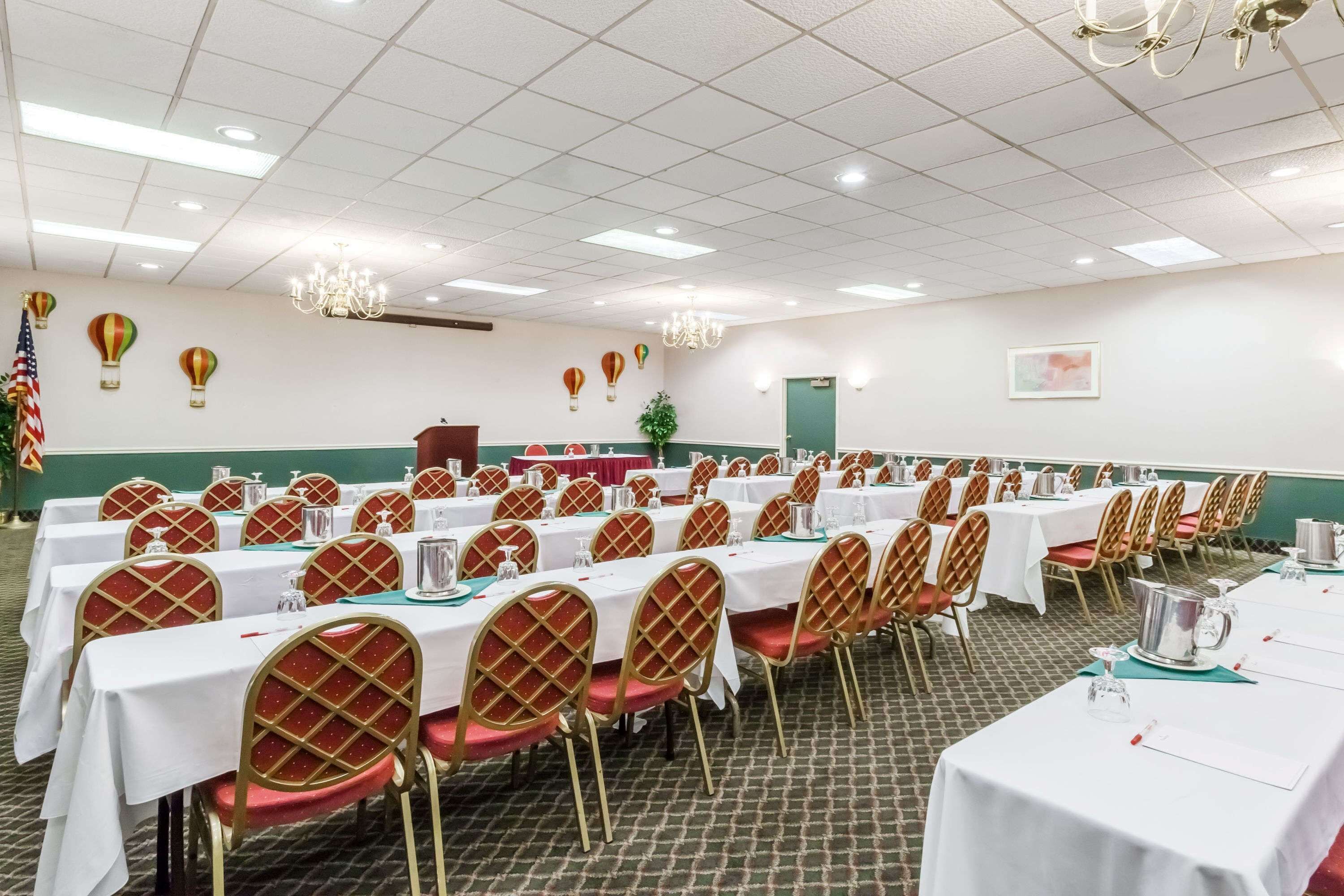 Meeting facility