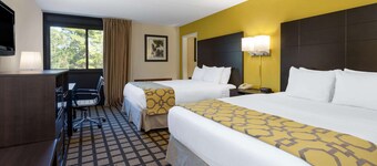 Baymont by Wyndham Queensbury / Lake George