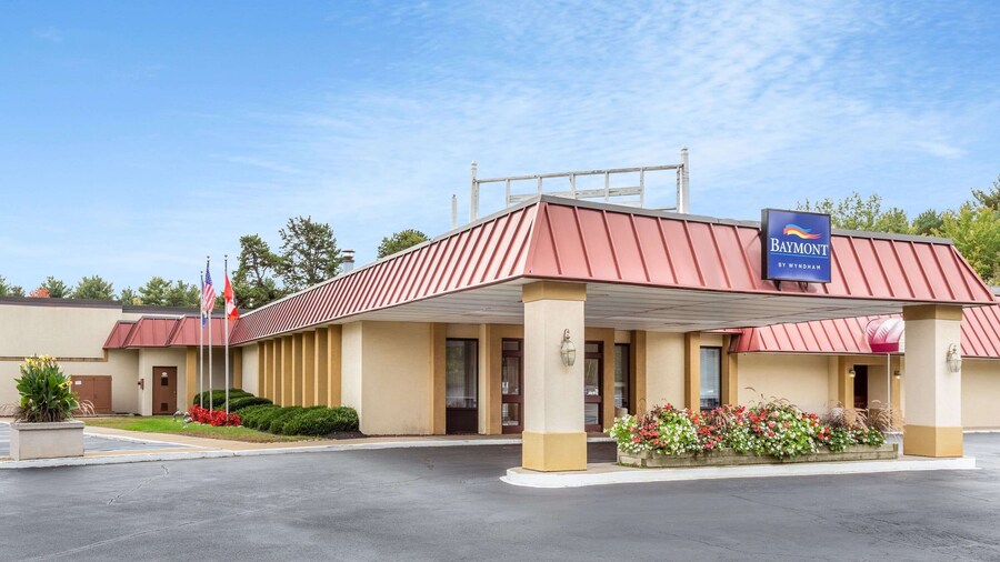 Baymont by Wyndham Queensbury / Lake George