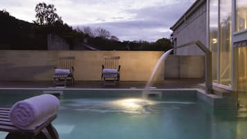 Indoor pool, outdoor pool