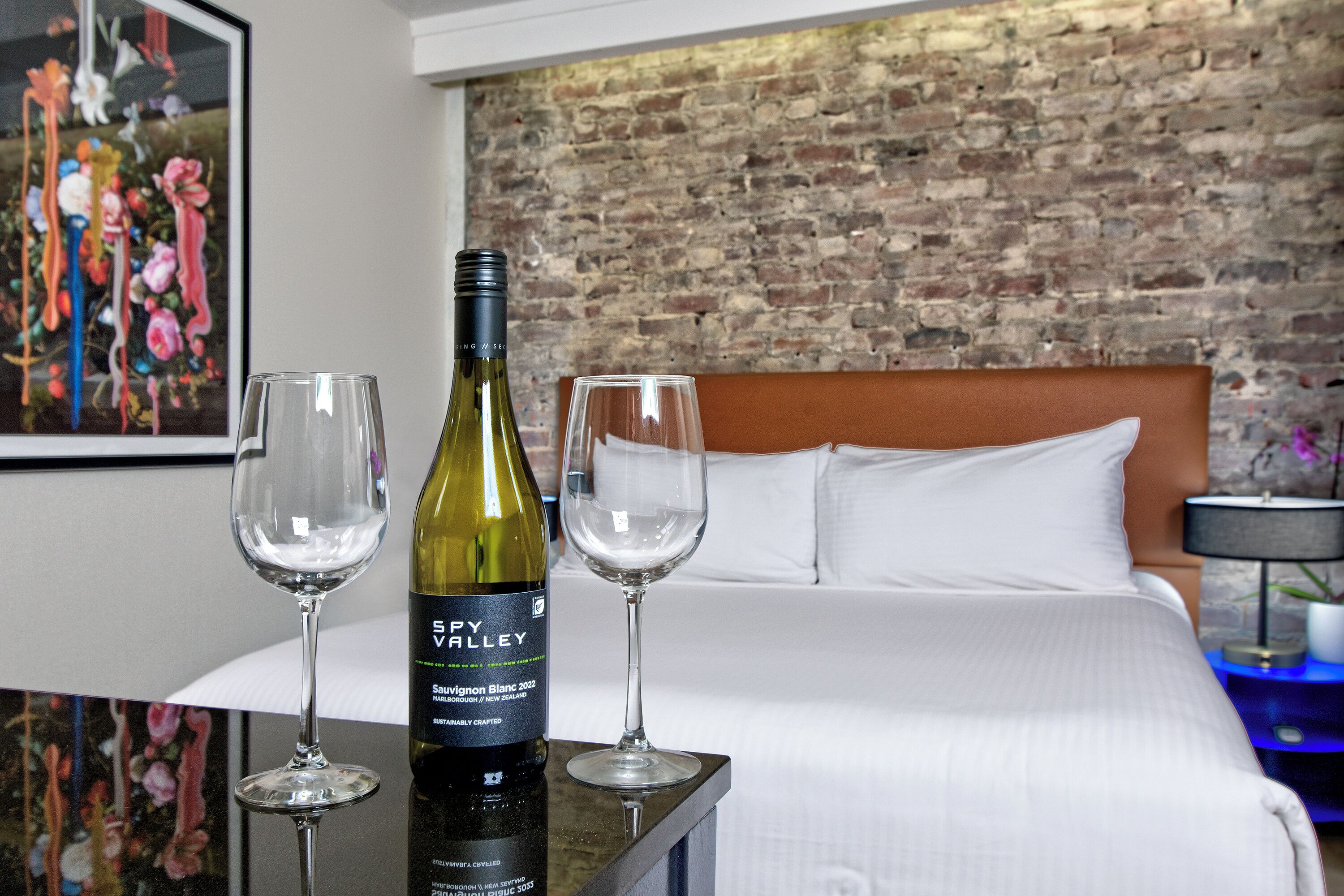 Premium bedding, in-room safe, desk, laptop workspace