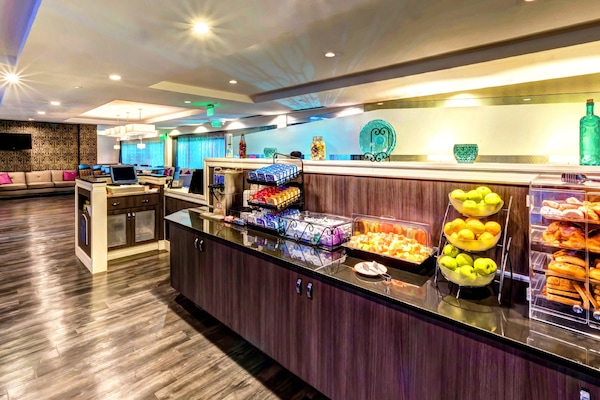 Daily buffet breakfast for a fee