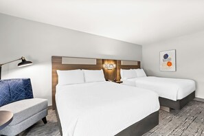 Standard Room, 2 Queen Beds (Bath Shower Combination) - Holiday Inn Express Nashville-Hendersonville by IHG (Hendersonville)