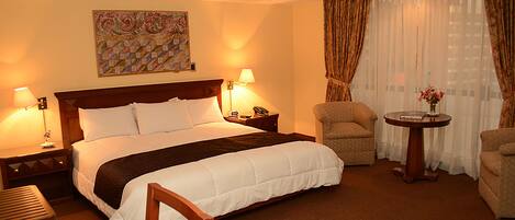 Junior Suite | Minibar, in-room safe, rollaway beds, free WiFi