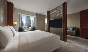 Premium bedding, minibar, in-room safe, desk - Grand Hyatt Jakarta (Jakarta)