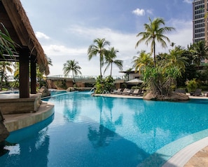 Outdoor pool, pool loungers