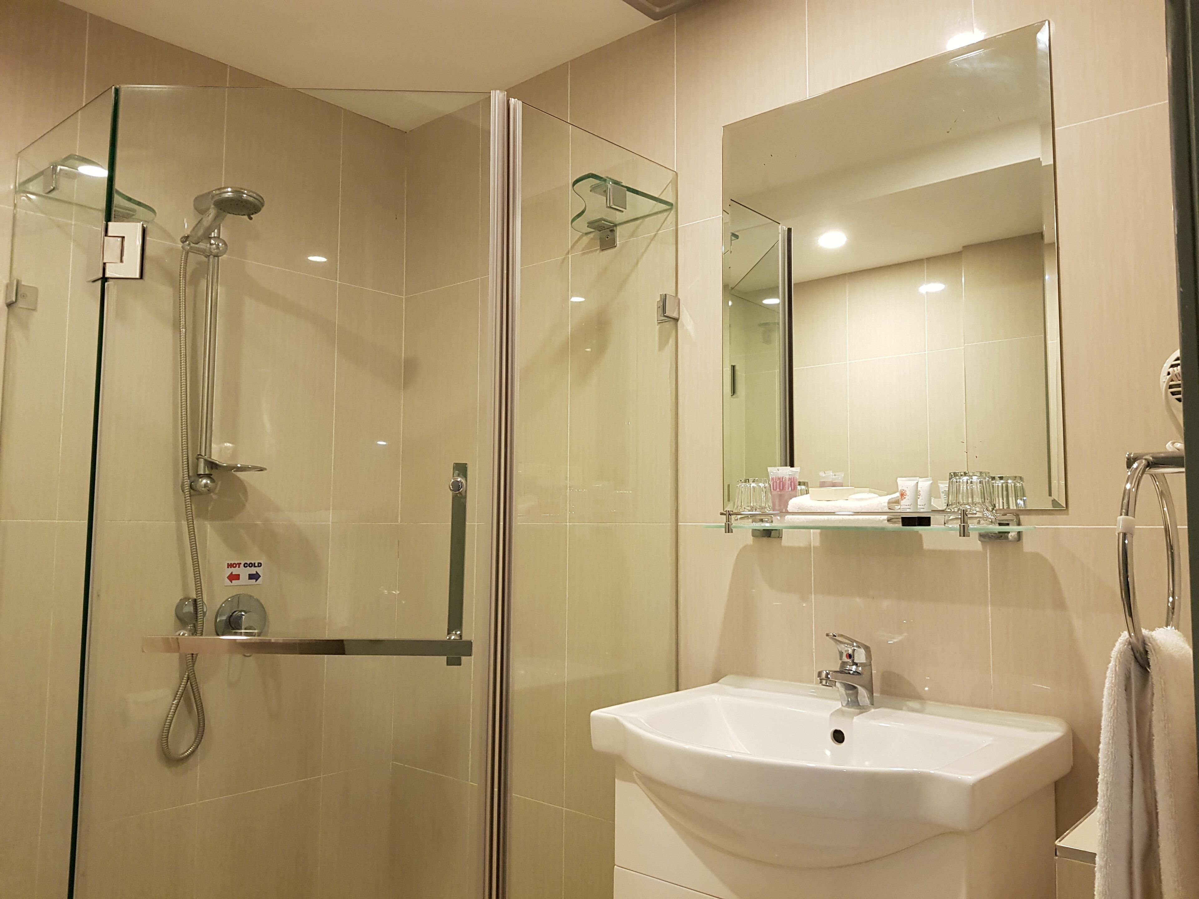 Foto - Twin Towers Inn