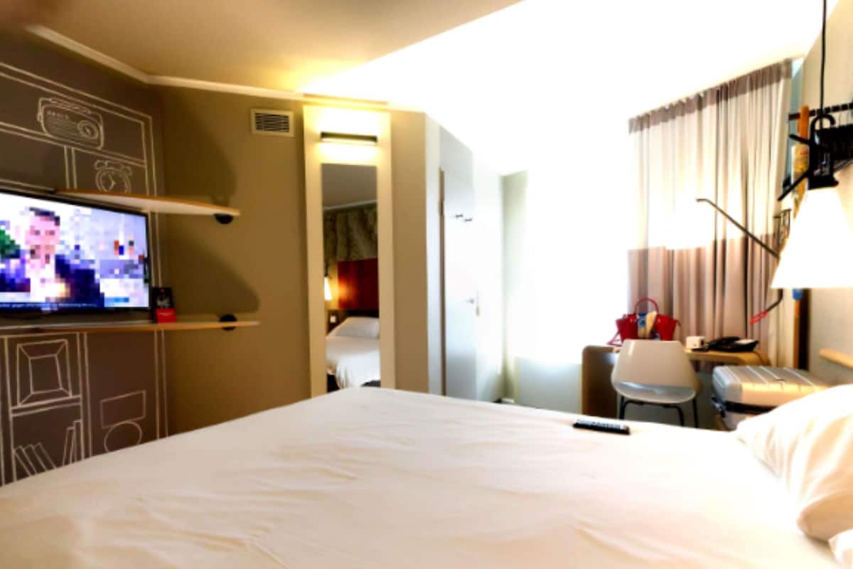 Chambre Standard, 1 lit double | Literie hypoallergénique, bureau, chambres insonorisées, Wi-Fi gratuit