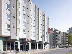 Exterior - ibis Hotel Köln Centrum (Cologne)