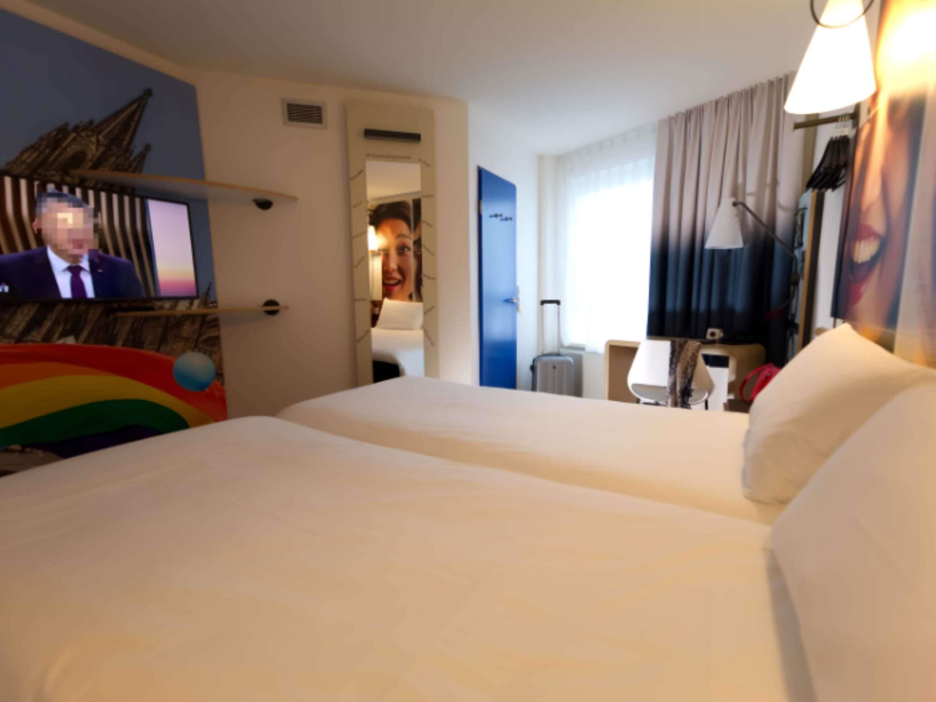 Chambre, 2 lits une place (MyRoom By Peter) | Literie hypoallergénique, bureau, chambres insonorisées, Wi-Fi gratuit