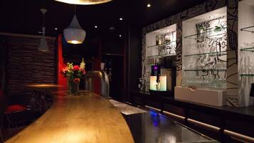 Bar (in der Unterkunft)