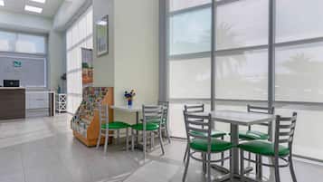 Free daily cooked-to-order breakfast