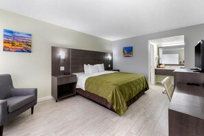 Standard Room, 1 King Bed, Non Smoking