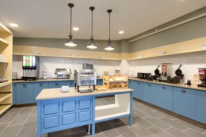 Bao gồm bữa sáng buffet hàng ngày 