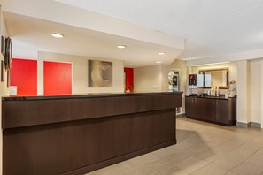 Lobby - Comfort Inn Brantford (Brantford)