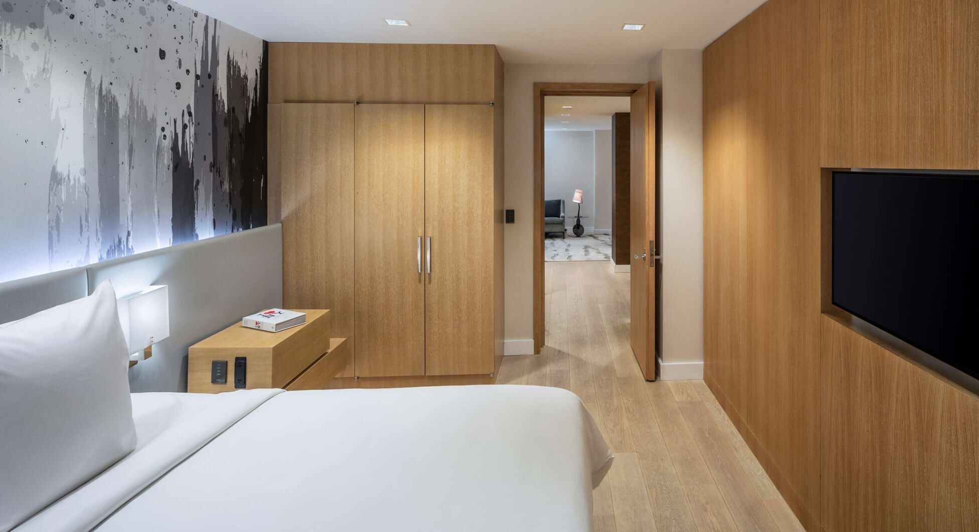 Premium bedding, pillow-top beds, minibar, in-room safe