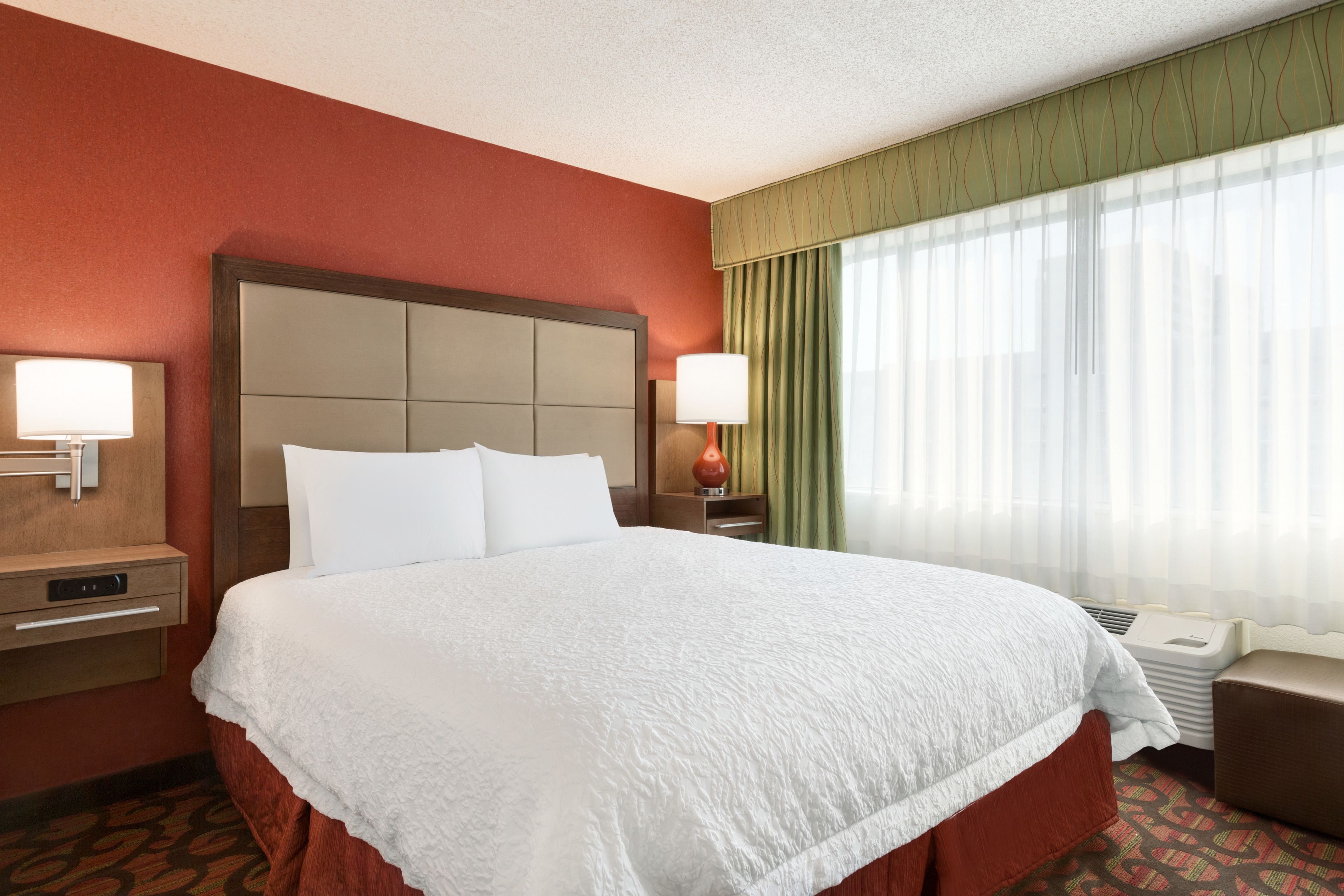 1 bedroom, premium bedding, pillow-top beds, in-room safe