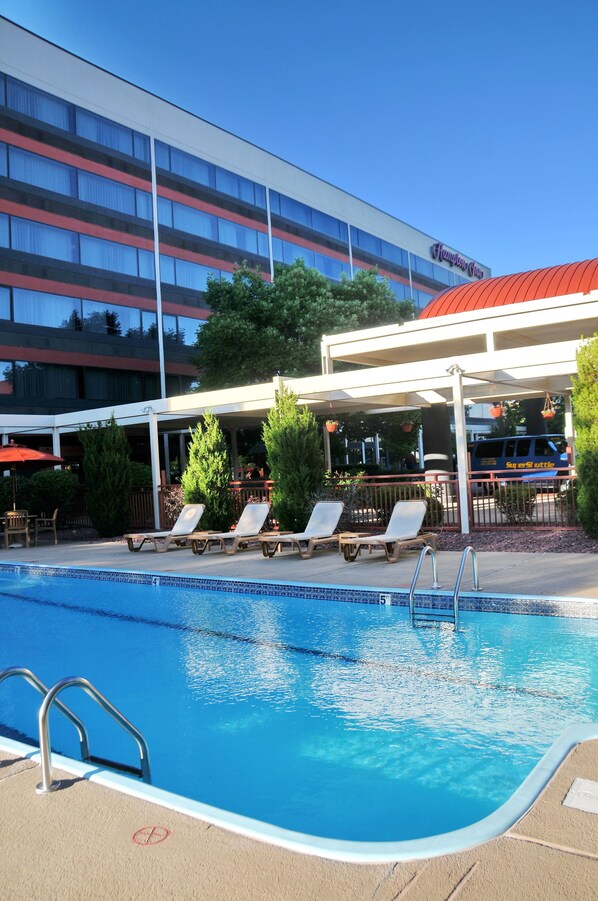 Seasonal outdoor pool