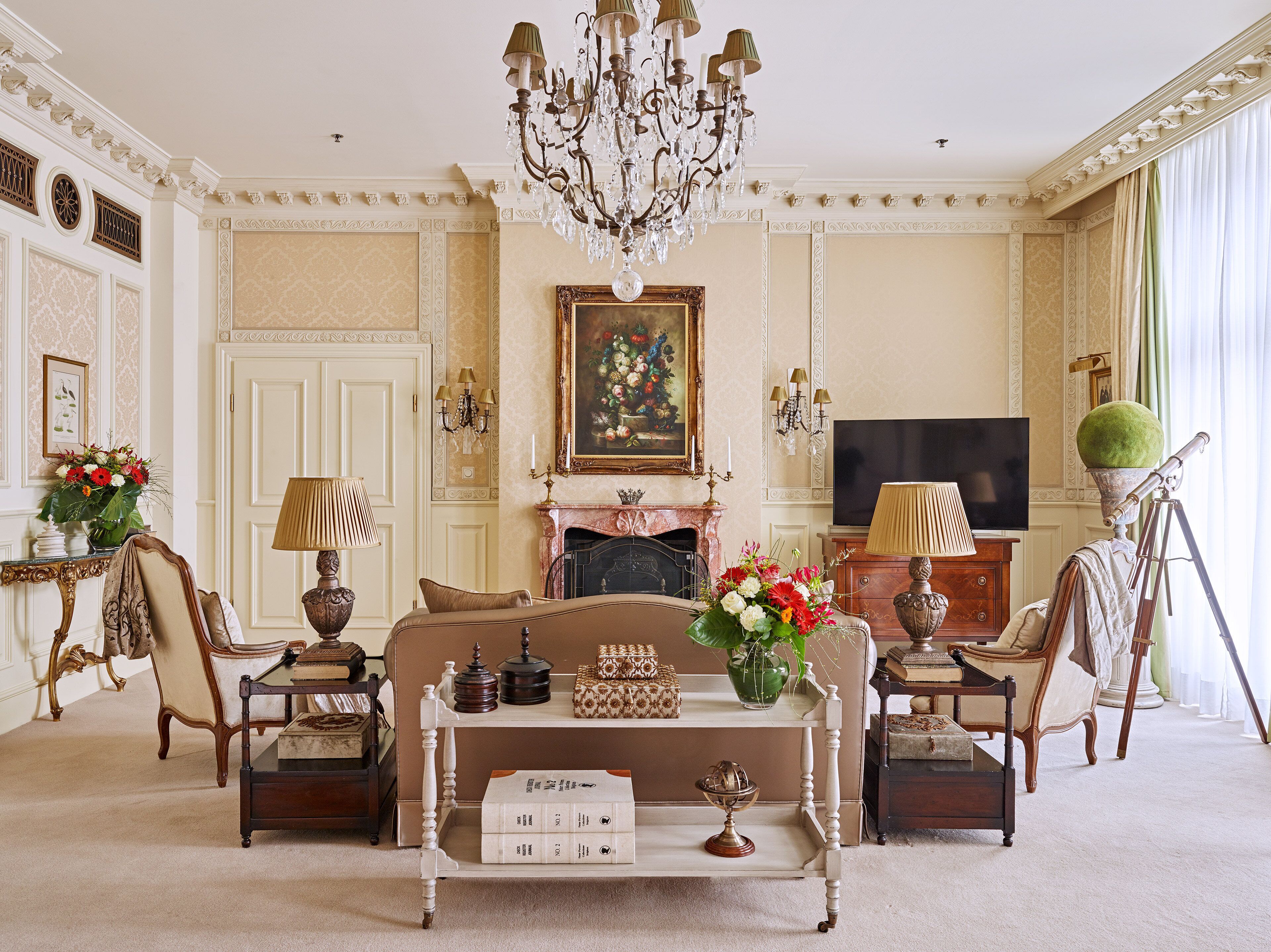 1 bedroom, hypo-allergenic bedding, minibar, in-room safe