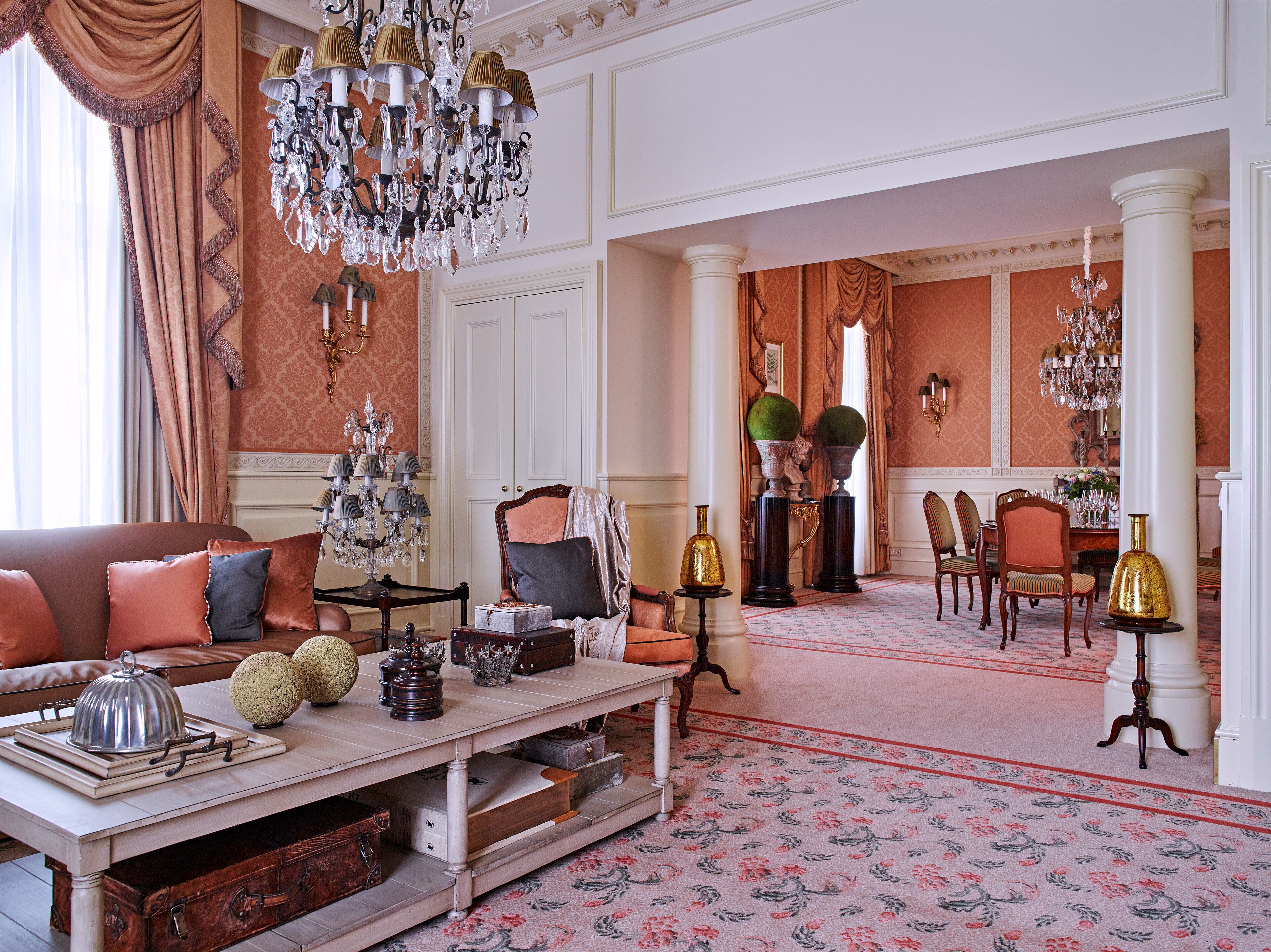 1 bedroom, hypo-allergenic bedding, minibar, in-room safe